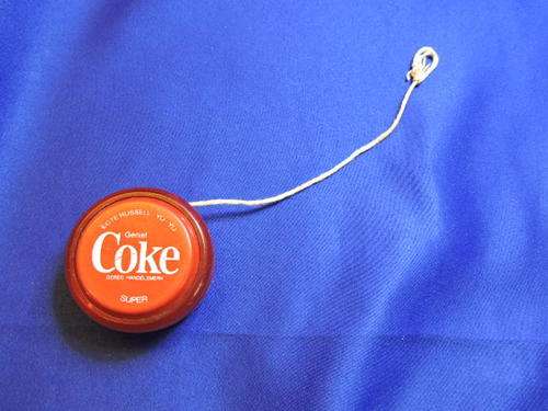 Genuine Coke Russel Yo Yo in English and Afrikaans Geniet Coke Enoy Coke